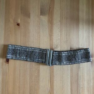 NWOT - Beaded accent belt